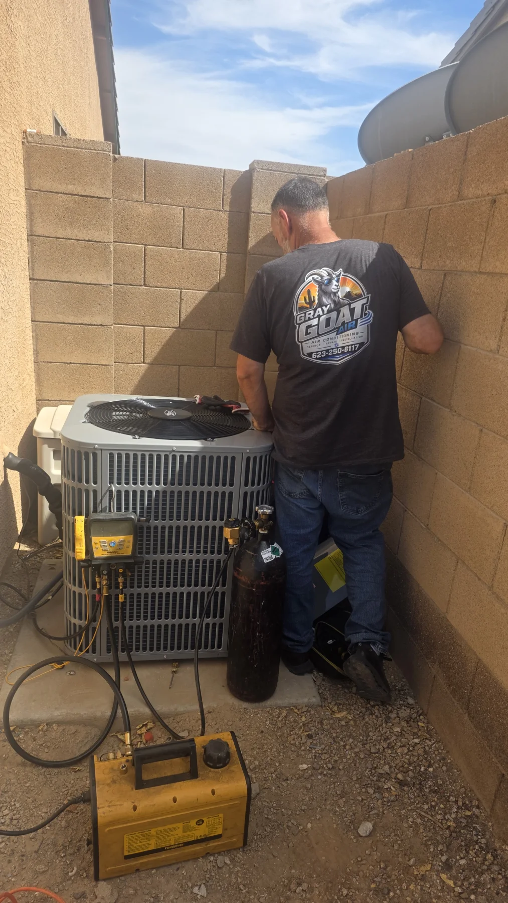 Gray Goat Air HVAC installation in Surprise Arizona 4 ton AC Pro M Series gas split HVAC installation in Surprise Arizona